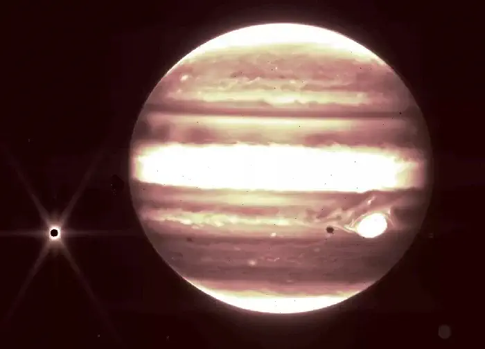 ناسا تصاویر سیاره مشتری را از دید تلسکوپ جیمز وب منتشر کرد