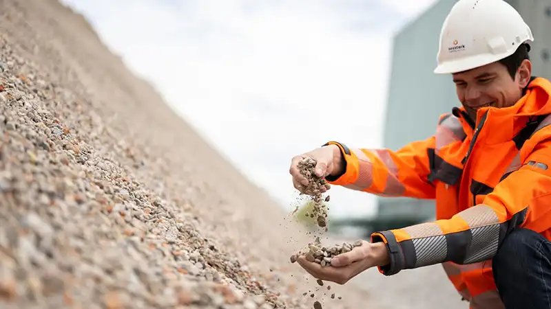 استارت‌آپ سوئیسی کارخانه‌ای افتتاح می‌کند که CO2 را به طور دائم در زباله بتن ذخیره می‌کند