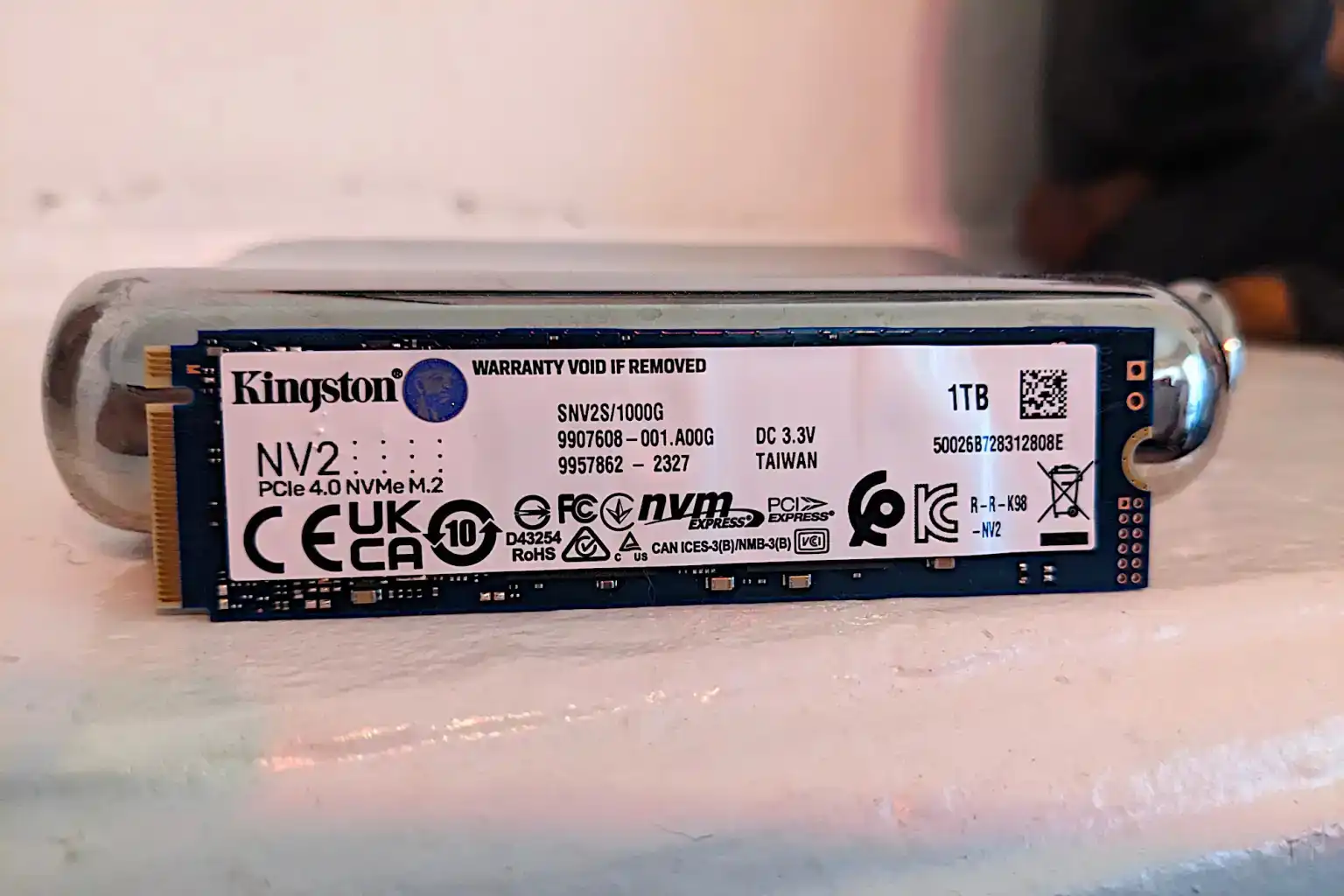 بررسی SSD Kingston NV2: PCIe 4.0