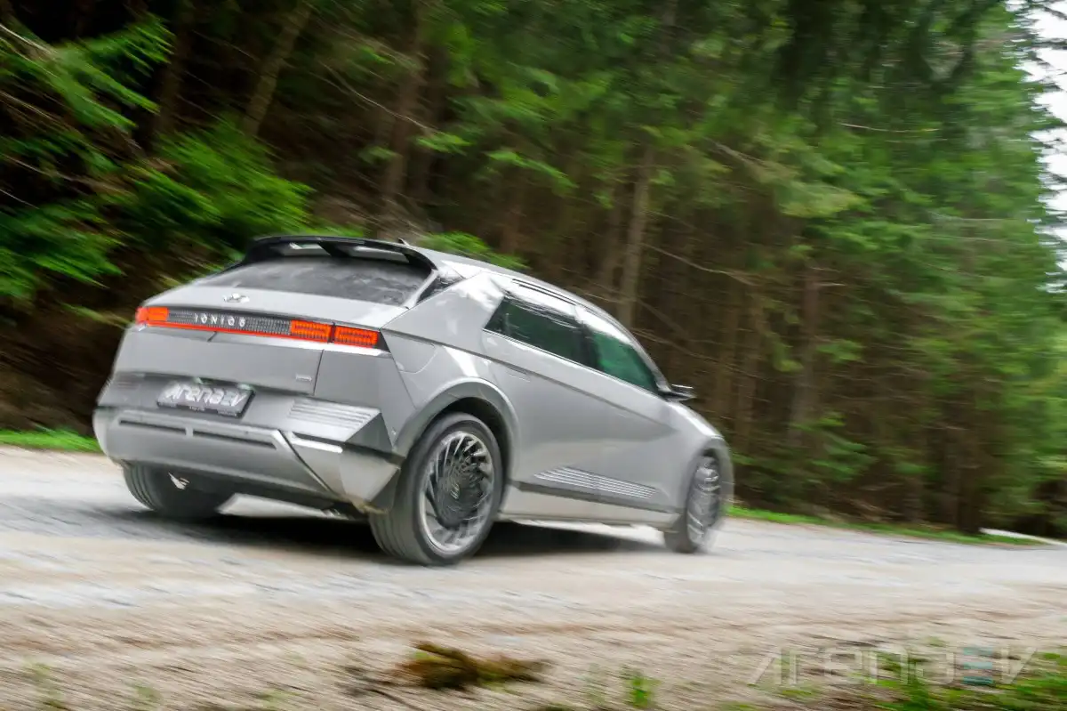 تست برد واقعی Hyundai Ioniq 5 77.4 kWh AWD