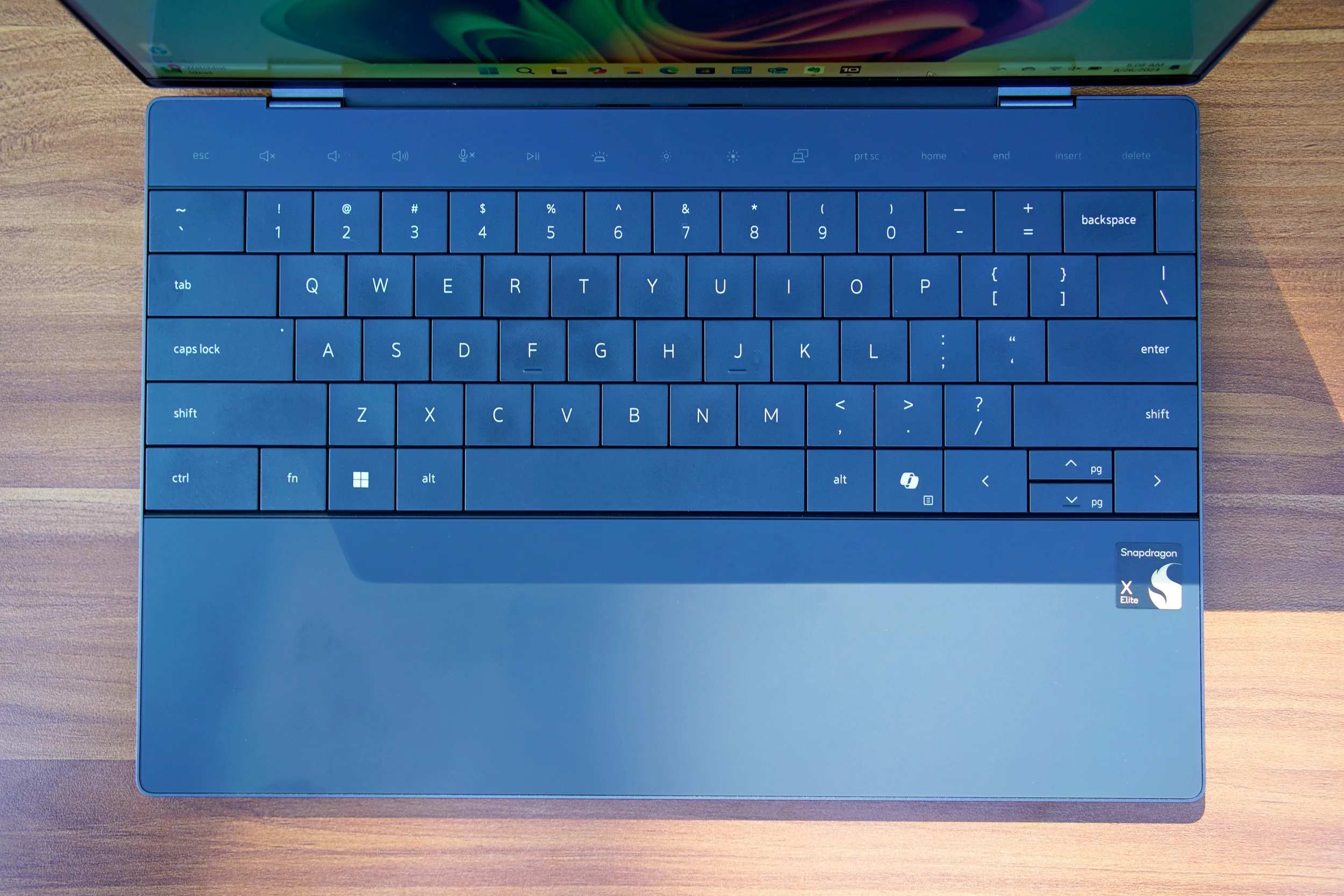 بررسی Dell XPS 13 Copilot+: یک کامپیوتر هوش مصنوعی توانمند، اما مشکلات ویندوز روی ARM همچنان باقی است 1 بررسی Dell XPS 13 Copilot+: یک کامپیوتر هوش مصنوعی توانمند، اما مشکلات ویندوز روی ARM همچنان باقی است
