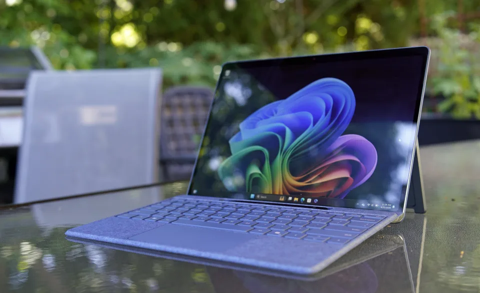مایکروسافت 5G را به جدیدترین Surface Pros برای کسب و کار می آورد مایکروسافت 5G را به جدیدترین Surface Pros برای کسب و کار می آورد