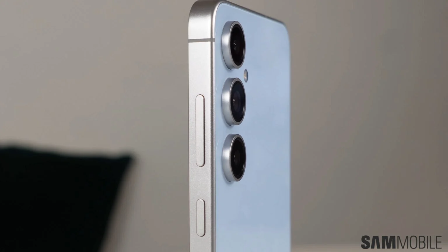 اولین جزئیات در مورد گلکسی اس 25 اف ای فاش شد