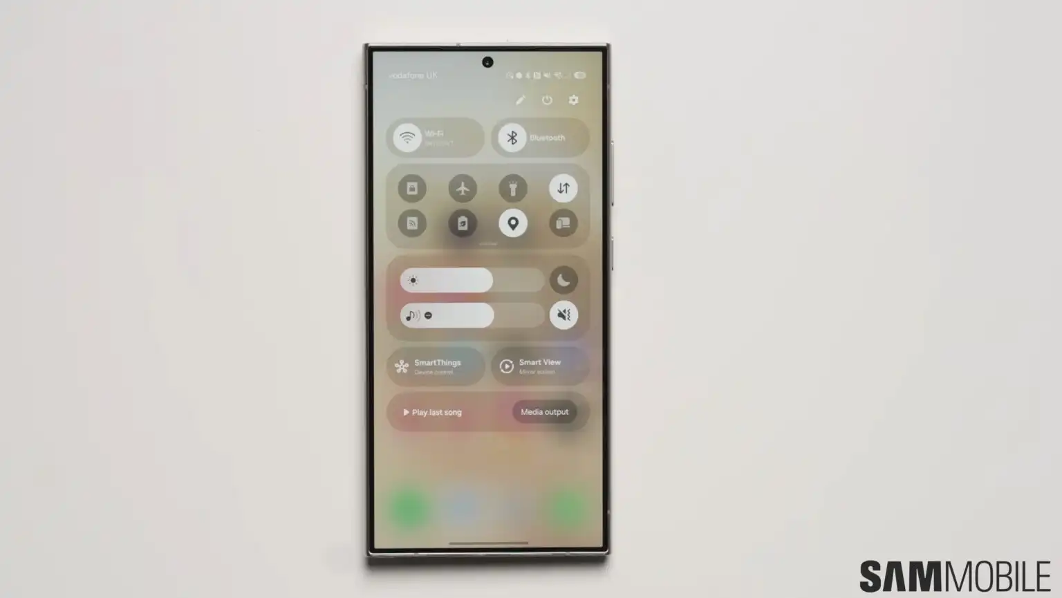 One UI 7.0 یکی از آزاردهنده ترین مشکلات مربوط به رمزهای عبور Wi-Fi ذخیره شده در گوشی های گلکسی را برطرف کرده است.