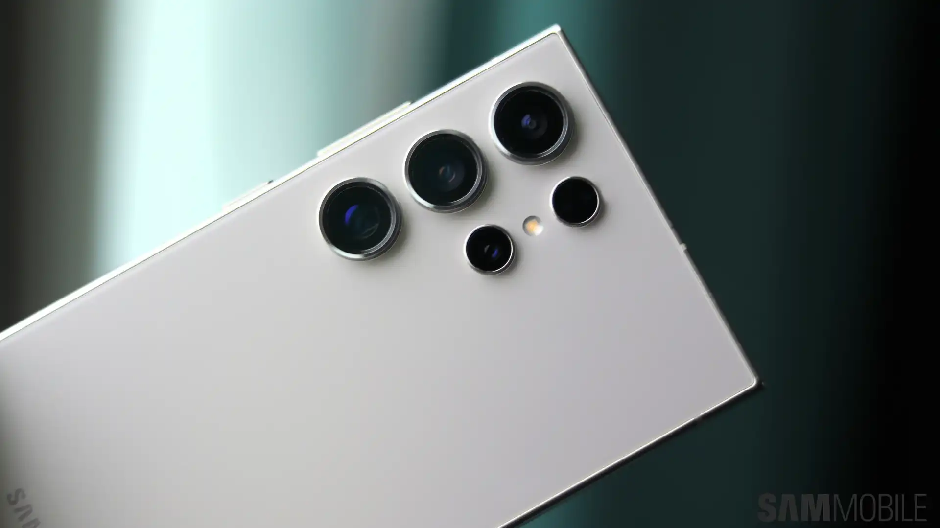 بررسی بلند مدت Galaxy S24 Ultra: بهترین گوشی سامسونگ تا به حال؟