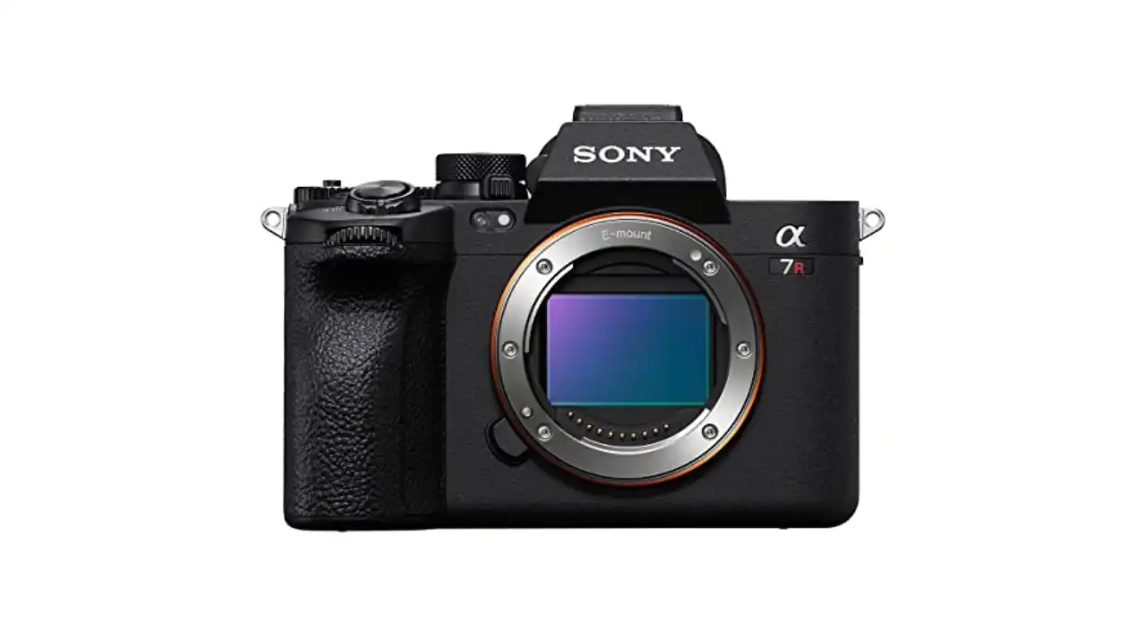 بهترین دوربینها برای سال ۲۰۲۵ 9 سونی آلفا ۷ آر وی (Sony Alpha 7R V)