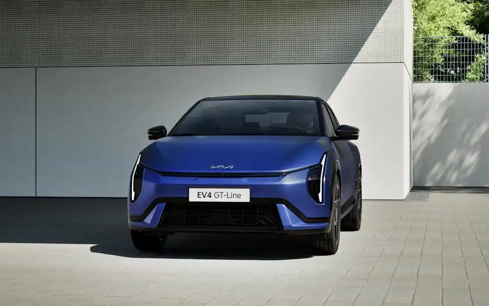 سدان برقی EV4 کیا اولین سدان برقی این شرکت اواخر امسال عرضه خواهد شد.