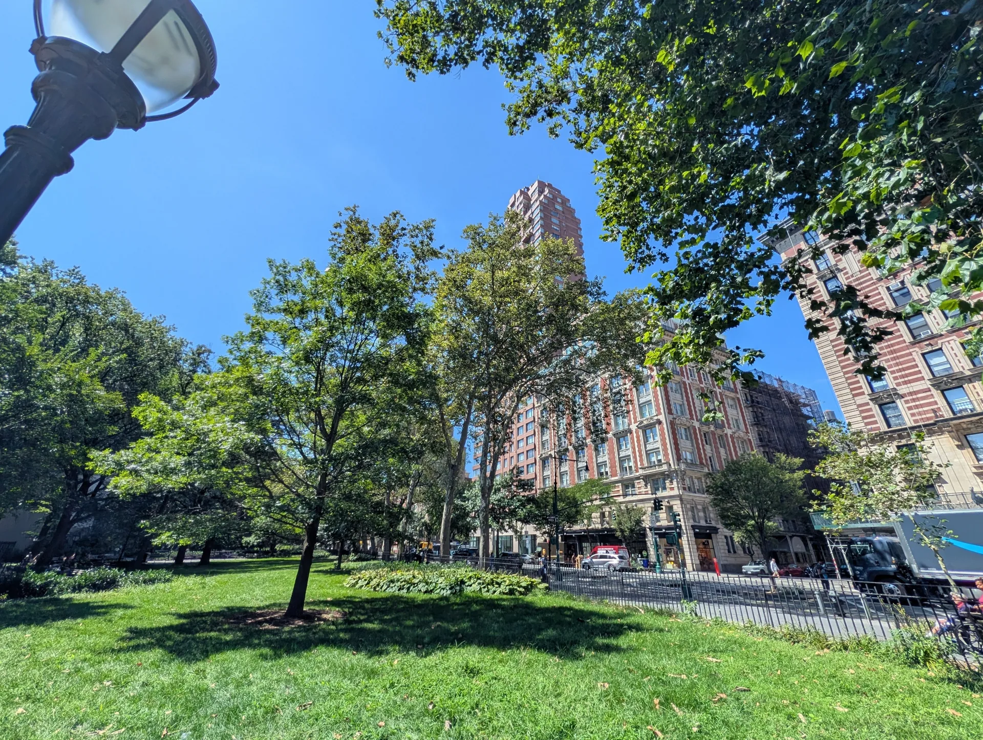 گوگل پیکسل 10 پرو ایکسال 12 گوگل پیکسل 10 پرو ایکسال