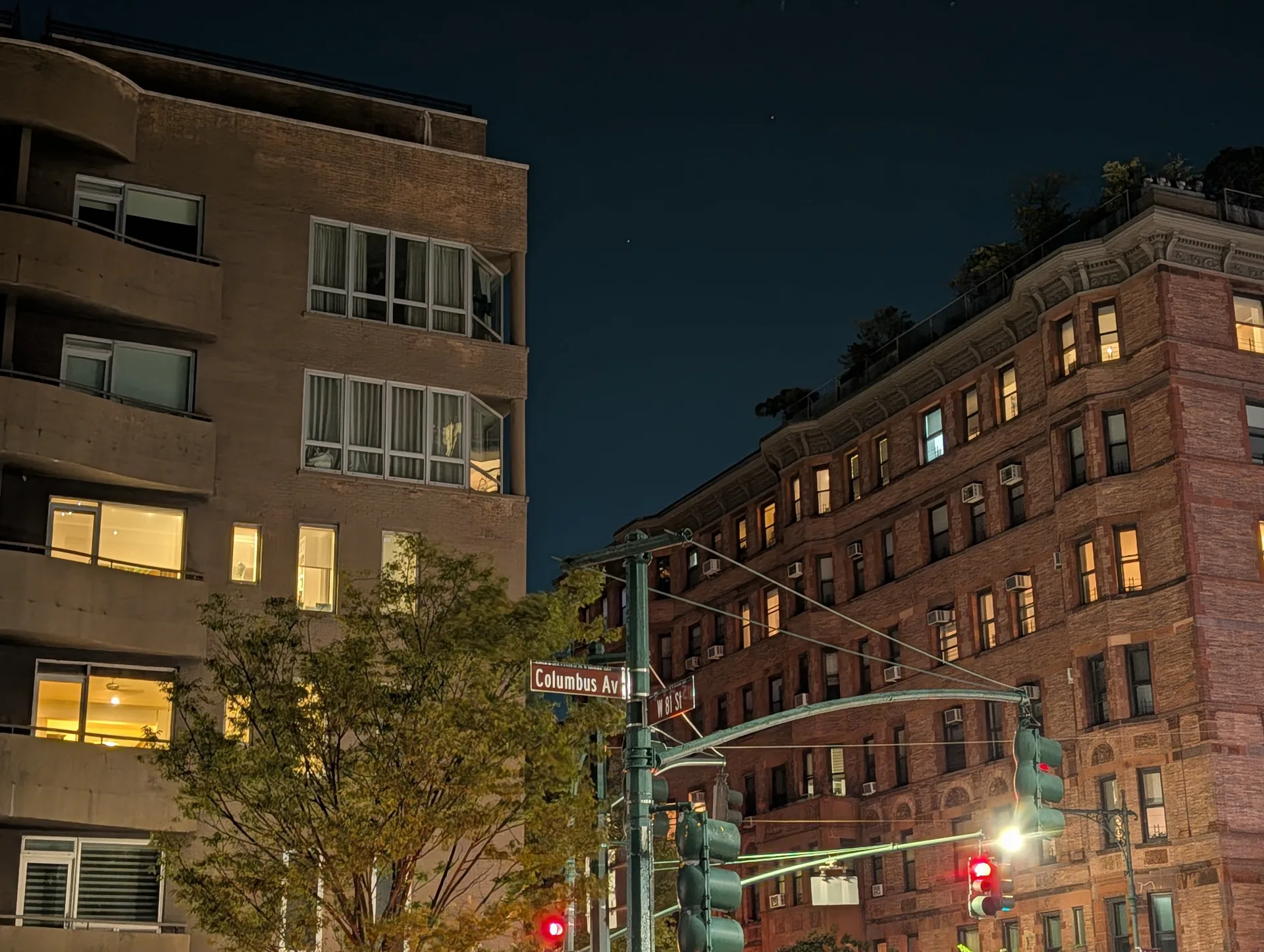 گوگل پیکسل 10 پرو ایکسال 18 گوگل پیکسل 10 پرو ایکسال