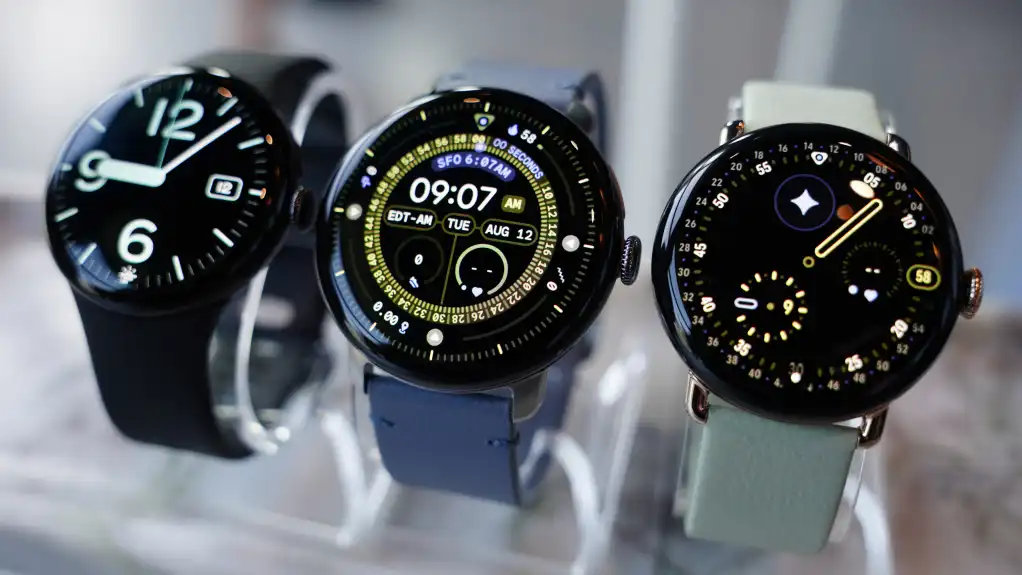 گوگل پیکسل واچ ۴ در برابر پیکسل واچ ۳: آیا ظاهر شیک جدید ارزش هزینه کردن را دارد؟ گوگل پیکسل واچ ۴ در برابر پیکسل واچ ۳: آیا ظاهر شیک جدید ارزش هزینه کردن را دارد؟