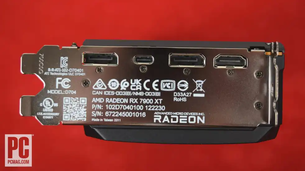 هشدار غلط: AMD تغییر در قابلیت انتقال توان از طریق USB-C کارتهای گرافیک RX 7900 را پس گرفت 1 هشدار غلط: AMD تغییر در قابلیت انتقال توان از طریق USB-C کارتهای گرافیک RX 7900 را پس گرفت