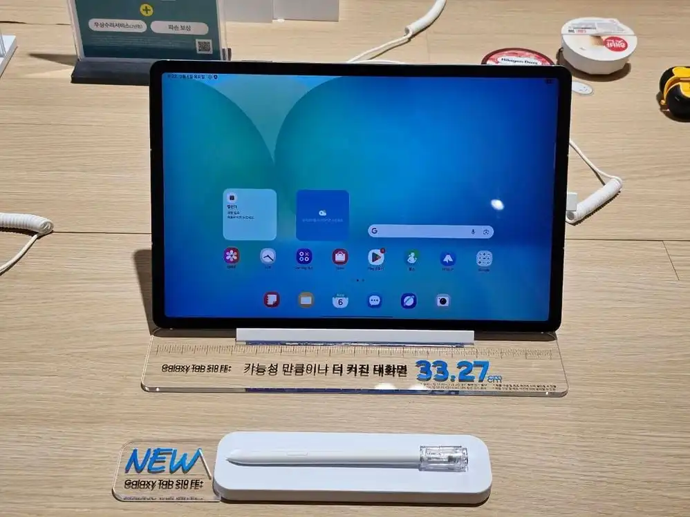 تبلت‌های مقاوم در برابر آب سامسونگ ممکن است الهام‌بخش اپل بوده باشند.