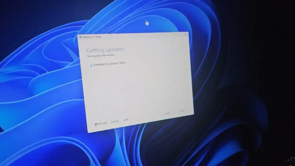 مایکروسافت چهار مشکل را در ویندوز ۱۱ نسخه‌ی ۲۵H2 تأیید می‌کند، اما آن‌ها مشکل اساسی نیستند.
