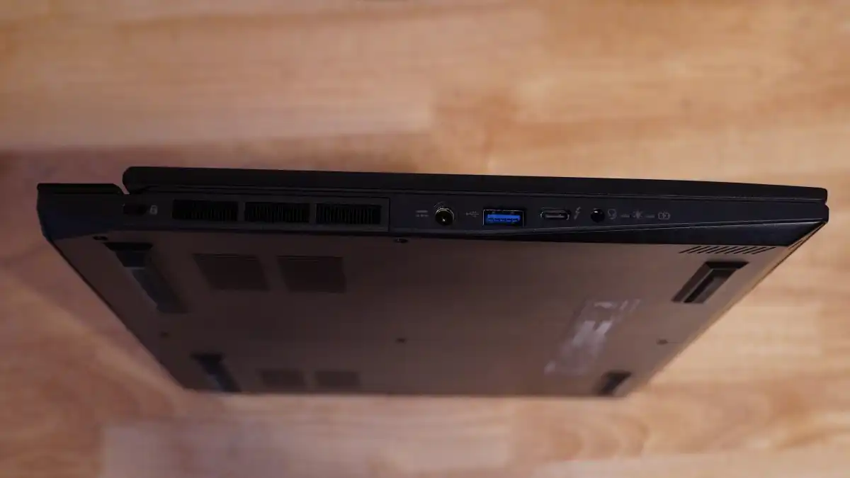 نقد و بررسی Acer Predator Helios Neo 14 AI: گیر افتاده بین کوچک و قوی