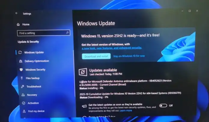 ویندوز 10 اکنون مستقیماً به ویندوز 11 25H2 ارتقاء می‌یابد، زیرا مایکروسافت روی بهره‌وری مبتنی بر هوش مصنوعی کار می‌ کند.
