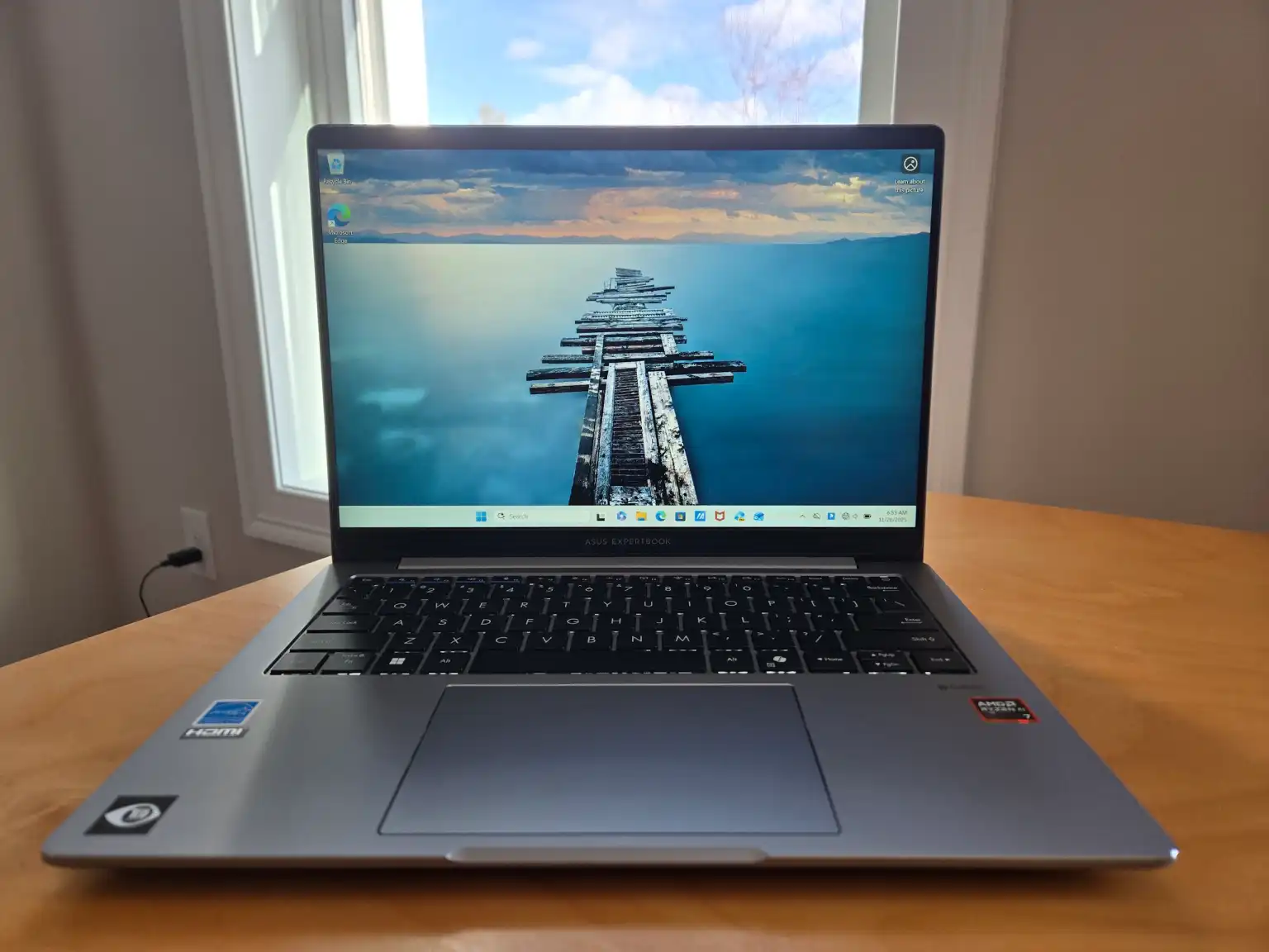 بررسی جامع Asus ExpertBook P3؛ رقیب قدرتمند لپ‌تاپ‌های Copilot+ در سال جدید