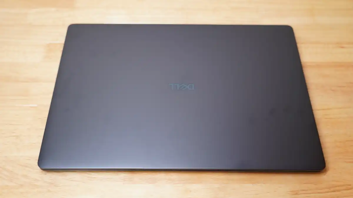 بررسی لپتاپ Dell 16S | نمایشگر زیبا، عملکردی که انتظارش رو نداری 1 بررسی لپتاپ Dell 16S | نمایشگر زیبا، عملکردی که انتظارش رو نداری