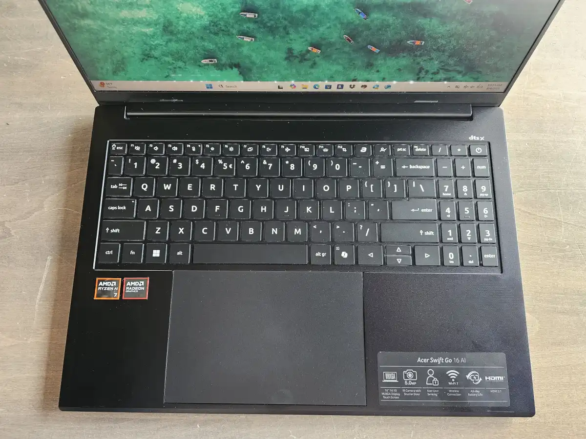 بررسی Acer Swift Go 16 AI | آیا با این قیمت ارزش خریدن داره؟ 6 بررسی Acer Swift Go 16 AI | آیا با این قیمت ارزش خریدن داره؟