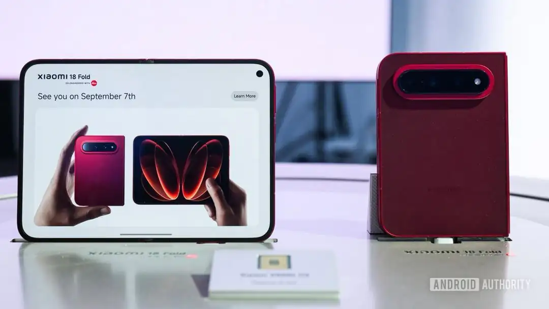 شیائومی بالاخره برگ برندهاش را رو کرد؛ Xiaomi 18 Fold با نمایشگر ۷.۵۸ اینچی وارد میدان شد شیائومی بالاخره برگ برندهاش را رو کرد؛ Xiaomi 18 Fold با نمایشگر ۷.۵۸ اینچی وارد میدان شد
