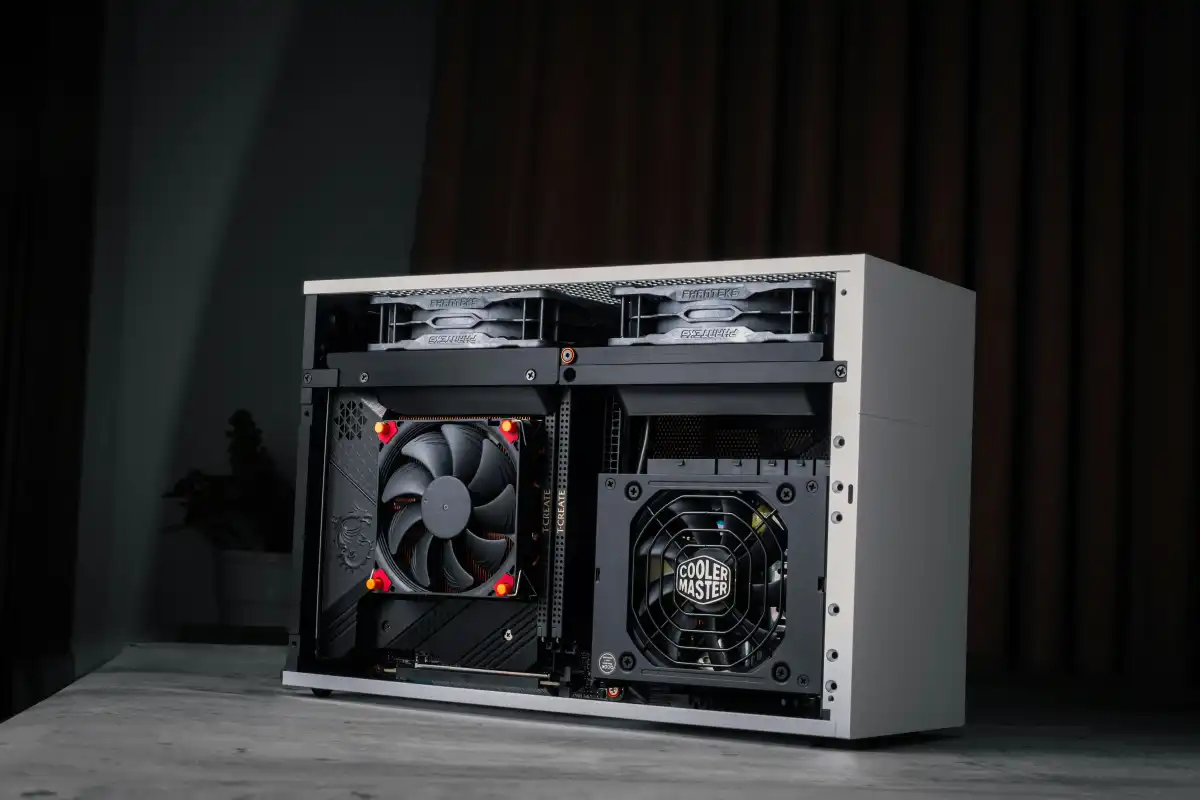ساخت PC بهتر است یا خرید کامپیوتر آماده؟ راهنمای کامل ۲۰۲6